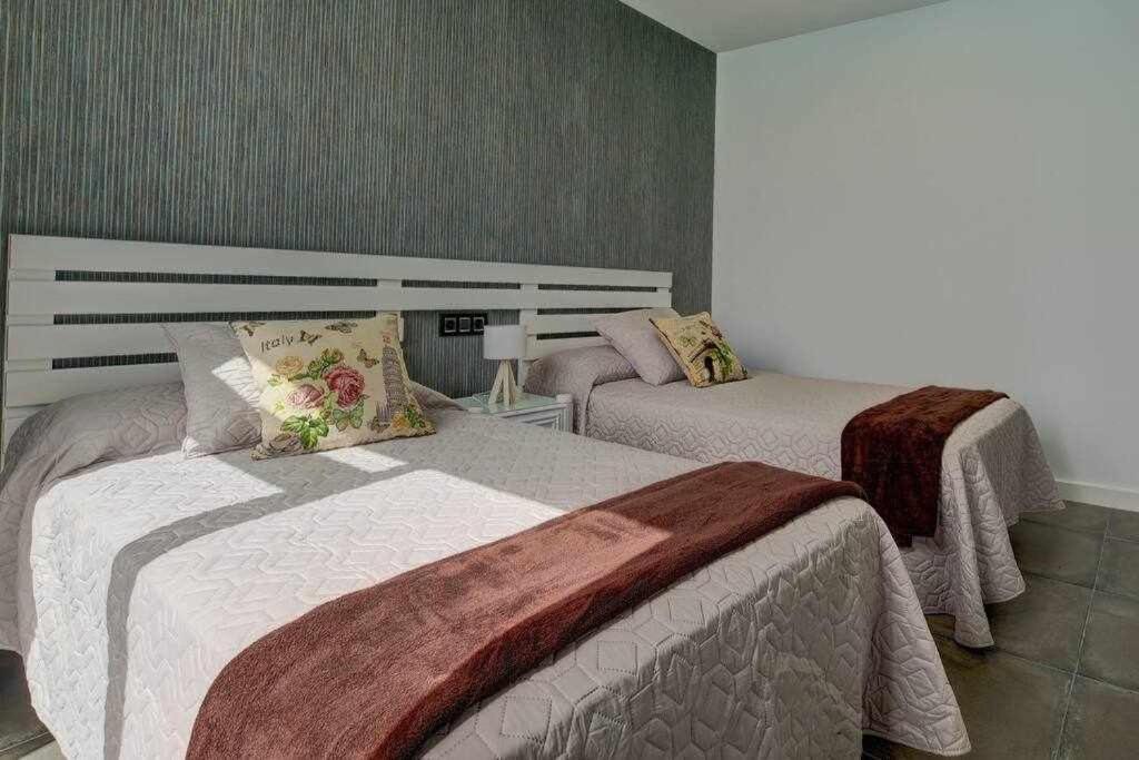 Villa Ponzos Chalet Independiente Y Privado Triquivijate ภายนอก รูปภาพ