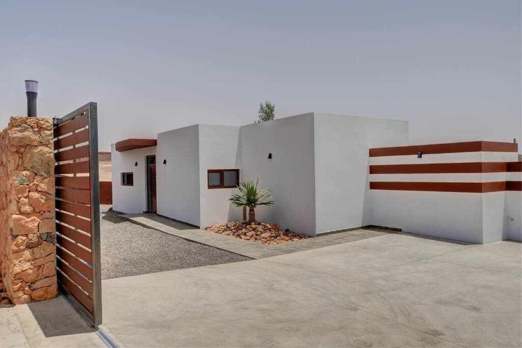 Villa Ponzos Chalet Independiente Y Privado Triquivijate ภายนอก รูปภาพ